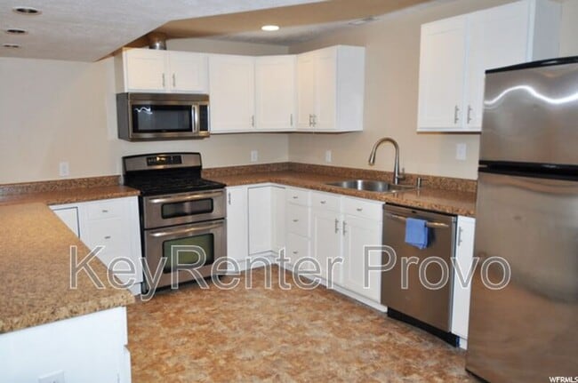 Building Photo - 3891 E Cunninghill Dr