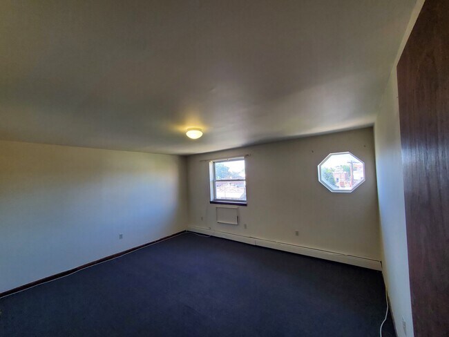 Bedroom 3 - 754 E 216th St