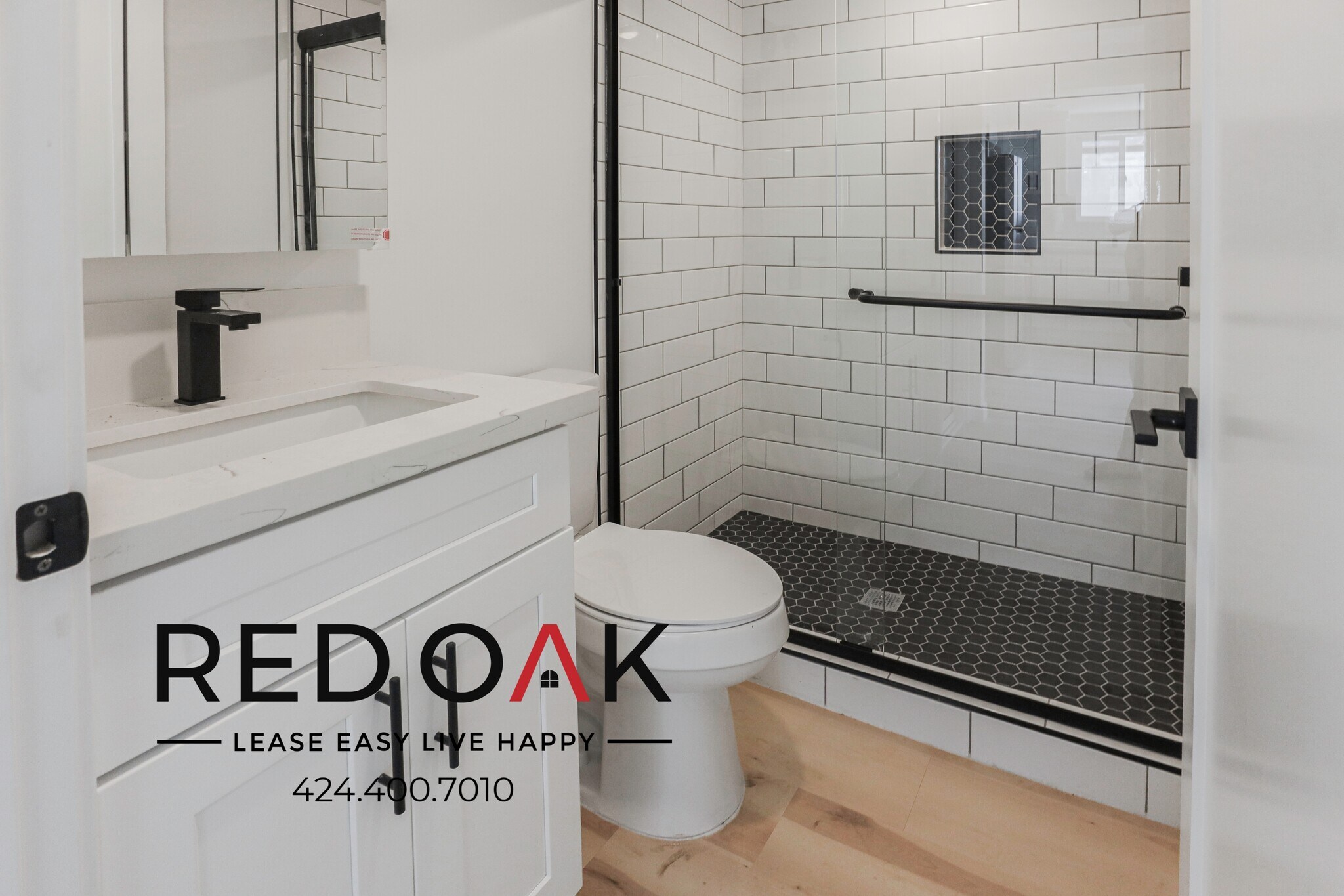 Building Photo - 1861 S Sycamore Ave