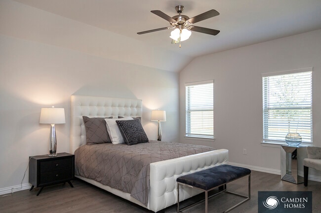 Building Photo - 266 Rutgers Ave