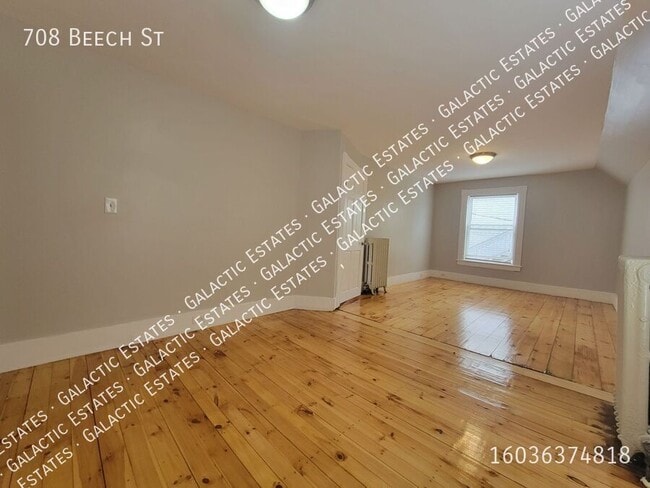 Building Photo - 708 Beech St