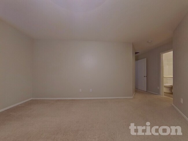 Building Photo - 25862 W Whyman St