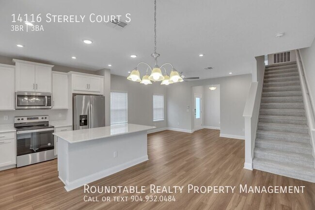 Building Photo - 14116 Sterely Ct S