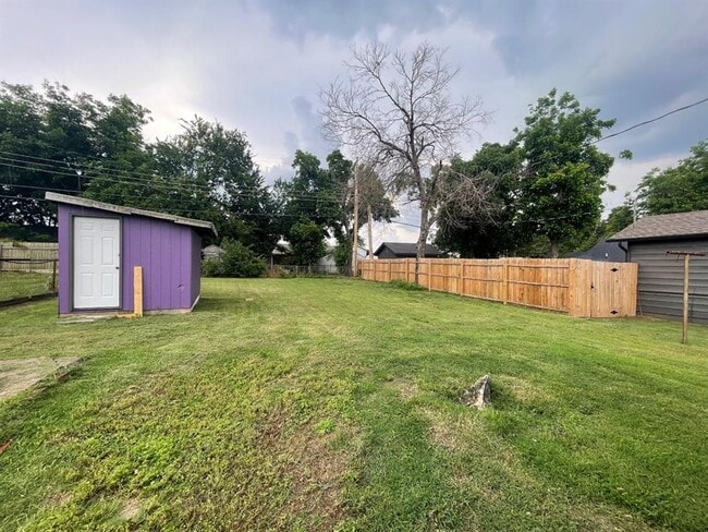 Building Photo - 824 NW 45th St