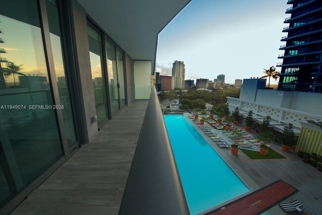 Building Photo - 1300 S Miami Ave