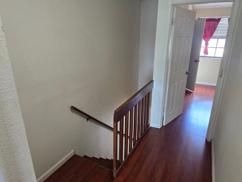 Building Photo - 12608 Castle Hill Dr