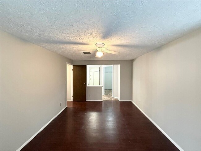 Building Photo - 4979 Stone Trace