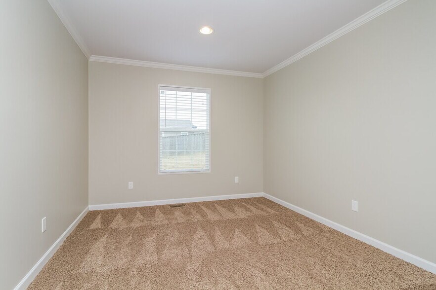 Building Photo - 2003 Vancroft Cir