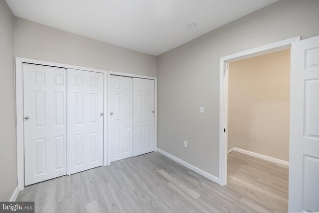 Building Photo - 2265 E Clearfield St