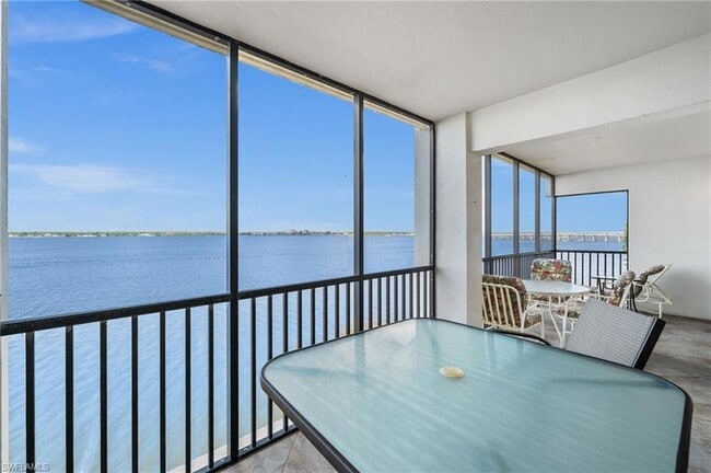 Building Photo - 1900 Virginia Ave