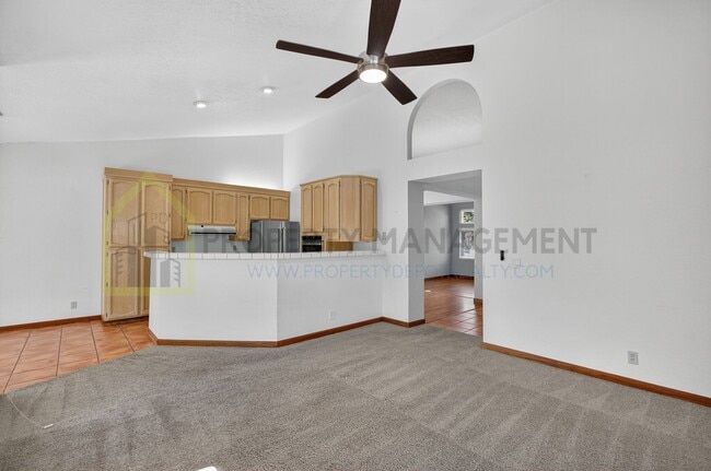 Building Photo - Beautiful 3-Bedroom Home with Pool in Elk ...