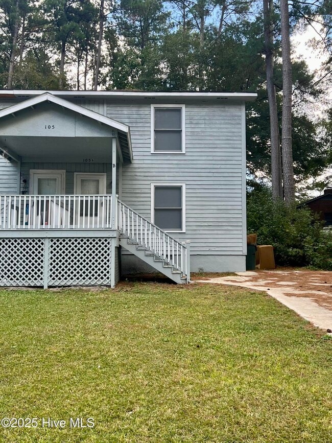 Building Photo - 105 Ridge Pl