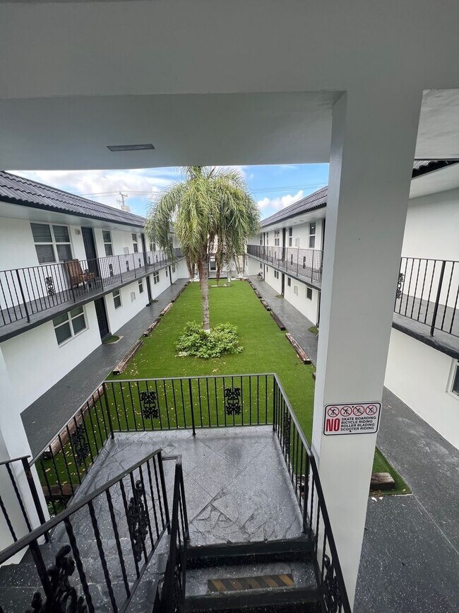 Interior Photo - 2500 Johnson St LLC