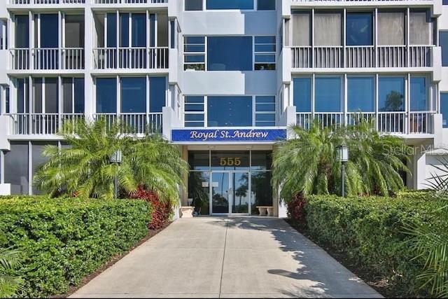 Building Photo - 555 S Gulfstream Ave