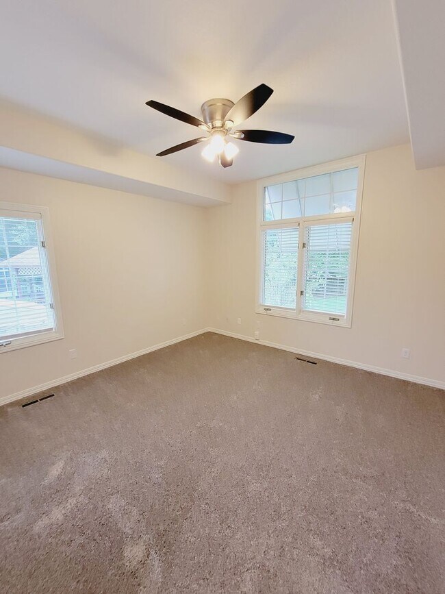 Building Photo - Lots Of New in Marlborough Manor w/ 3 Car Garage