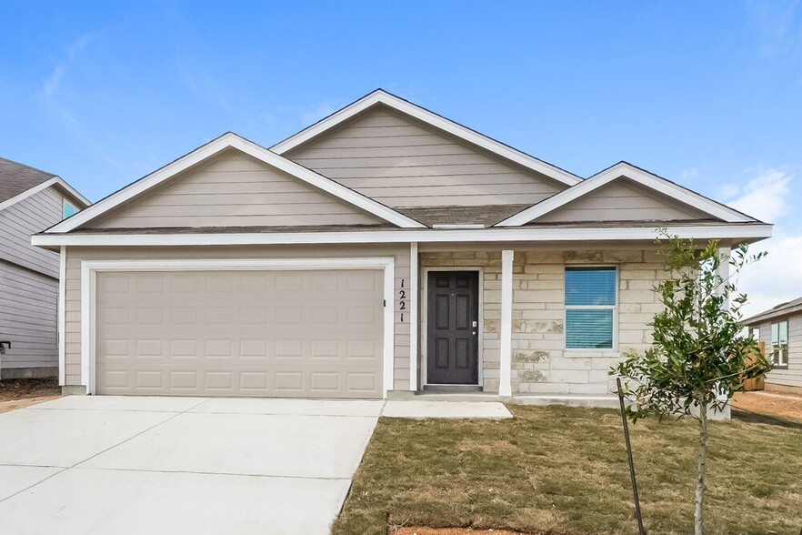 Building Photo - 1221 White Willow
