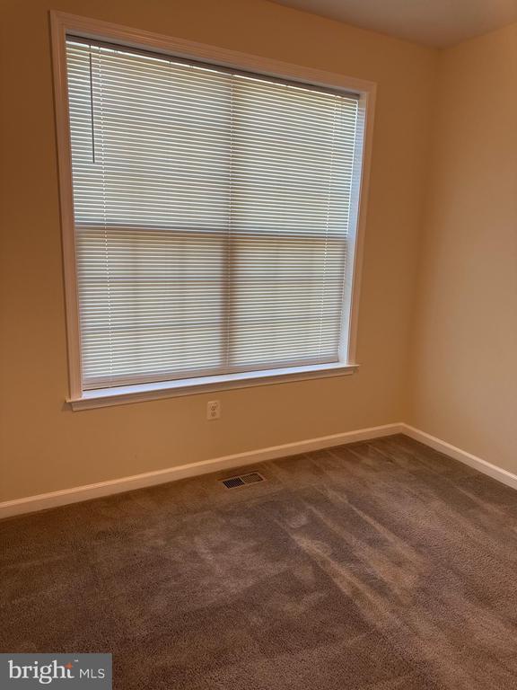 Building Photo - 6518 60th Ave