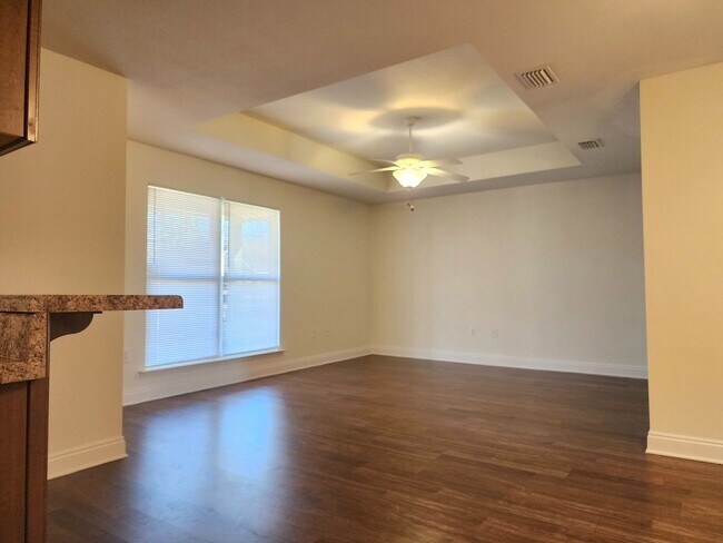 Building Photo - Great location in Foley - 3/2