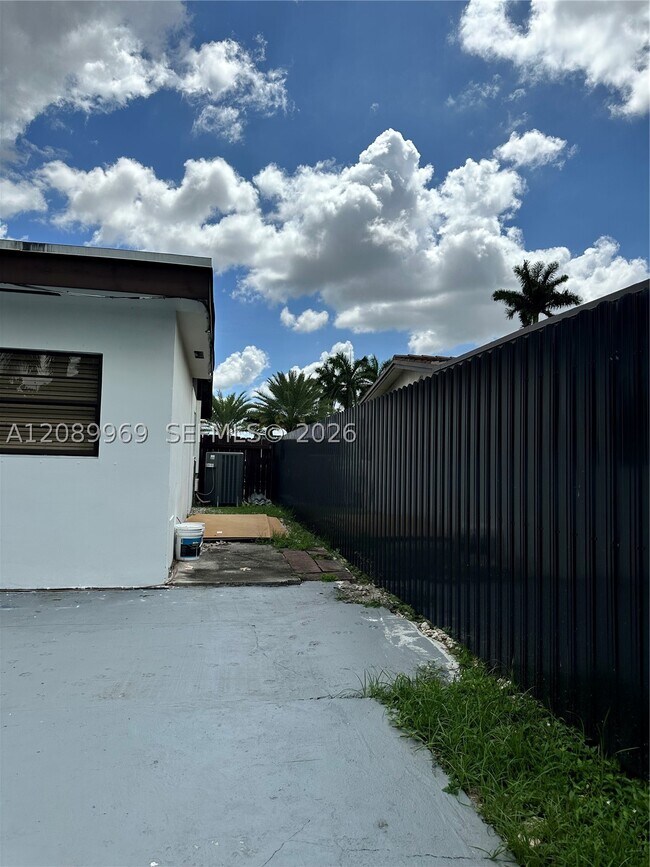 Building Photo - 18310 NW 85th Ave