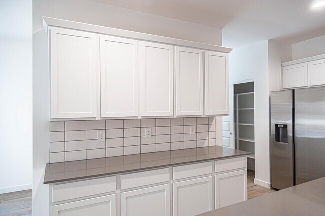 Building Photo - 12746 E Giada Dr