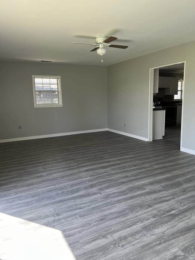 Building Photo - 59 Beaver Rd