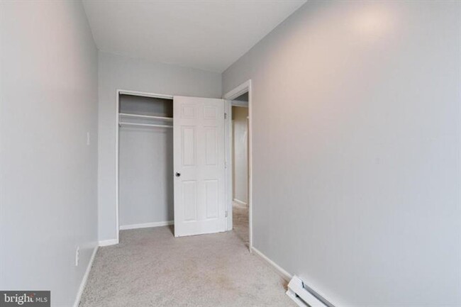 Building Photo - Newly Renovated Three-Bedroom House In Bal...