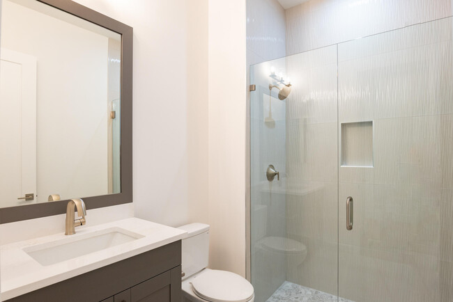 Building Photo - 12705 Solana Bay Cir
