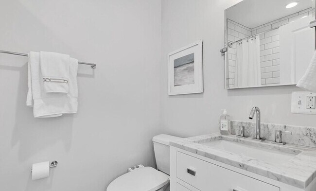 Building Photo - 3453 Holmead Pl NW