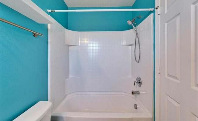 Building Photo - 8842 turnstone Dr