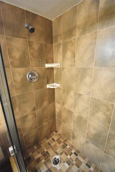 Building Photo - 4301 Martinique Cir