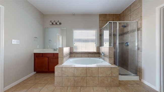 Building Photo - 20254 Fossil Valley Ln