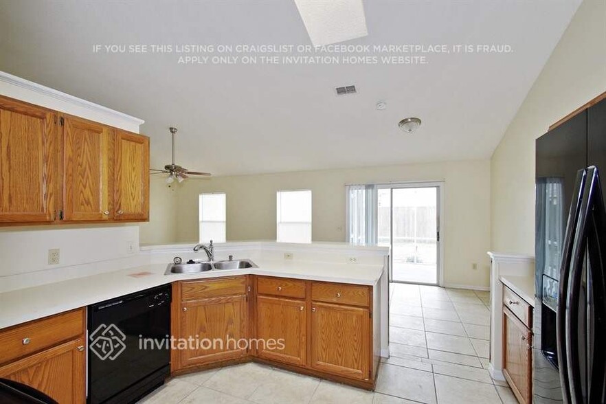 Building Photo - 3214 Glenmeadow Terrace