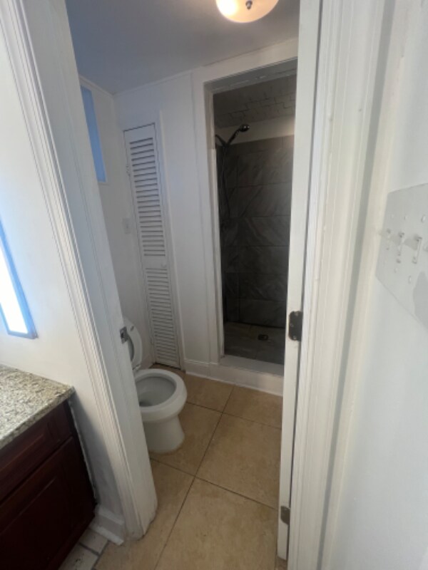 Building Photo - 4801 Oliver St