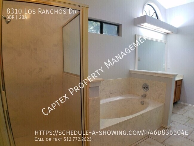 Building Photo - 8310 Los Ranchos Dr