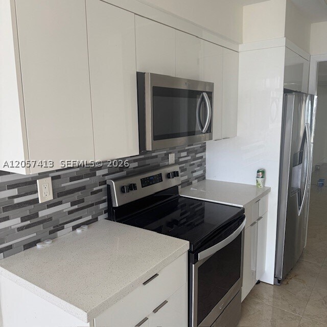 Building Photo - 19355 Turnberry Way