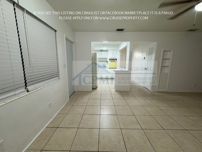 Interior Photo - 2617 Lincoln St