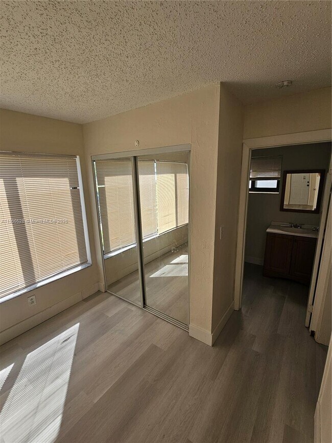 Building Photo - 2245 Freedom St