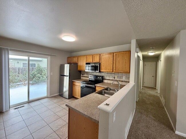 Building Photo - 3-Bedroom Home Near Horsetooth Reservoir with 2-Car Garage