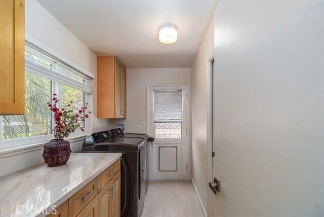 Building Photo - 23215 Welby Way