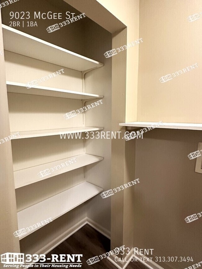 Building Photo - 9023 McGee St