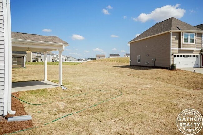 Building Photo - 44 Plantation Dr