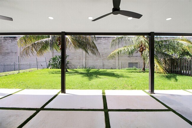 Building Photo - 22760 SW 105th Ave