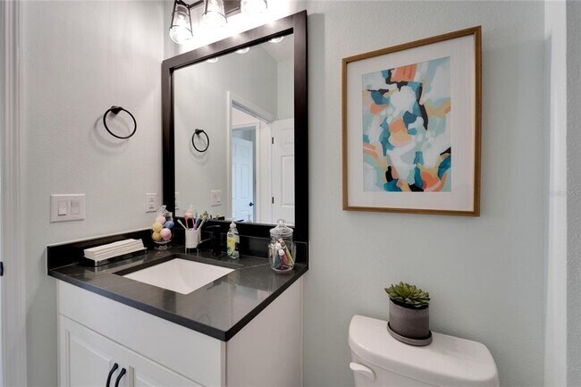 Building Photo - 5414 Silver Sun Dr
