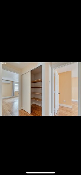 Building Photo - 3062 NW Kelly Hill Ct