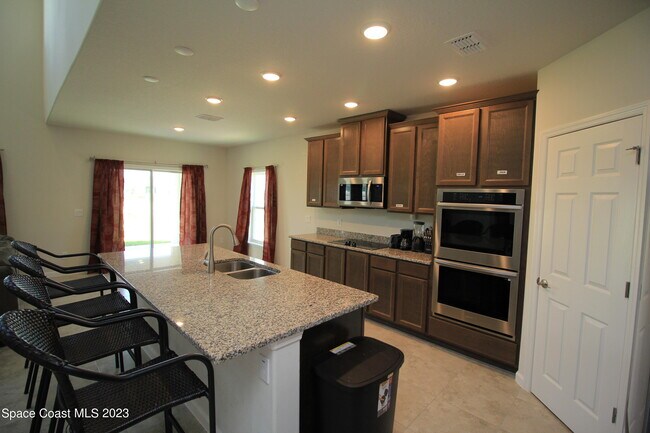 Building Photo - 2339 Bonnyton Ln NW