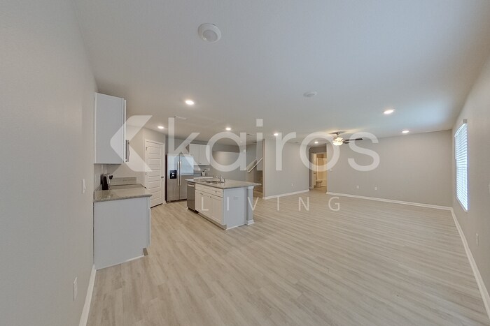 Building Photo - 4820 Malay Cir