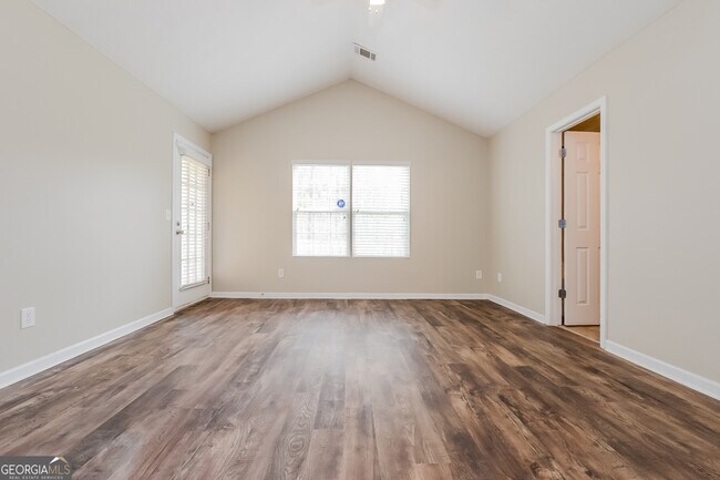 Building Photo - 5179 Tew Ln SW