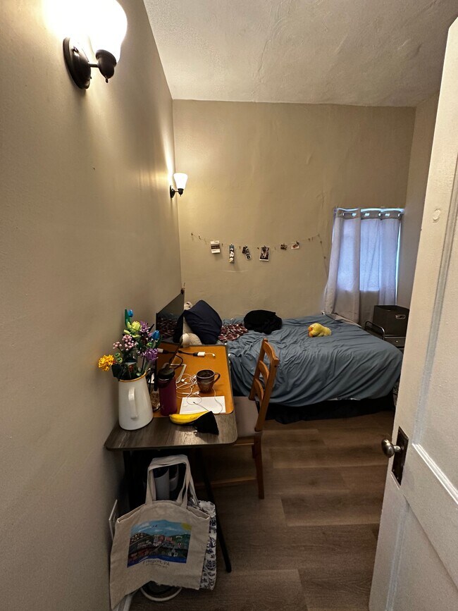 Building Photo - 286 N Bellefield Ave