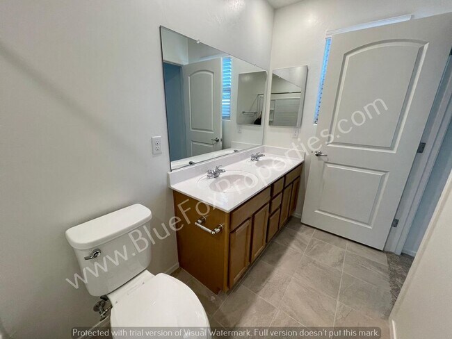 Building Photo - 8790 E Stone Meadow Cir