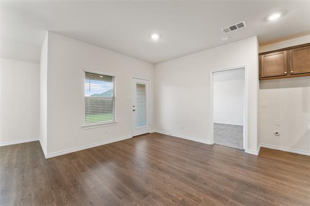 Building Photo - 413 Auburn Forest Dr